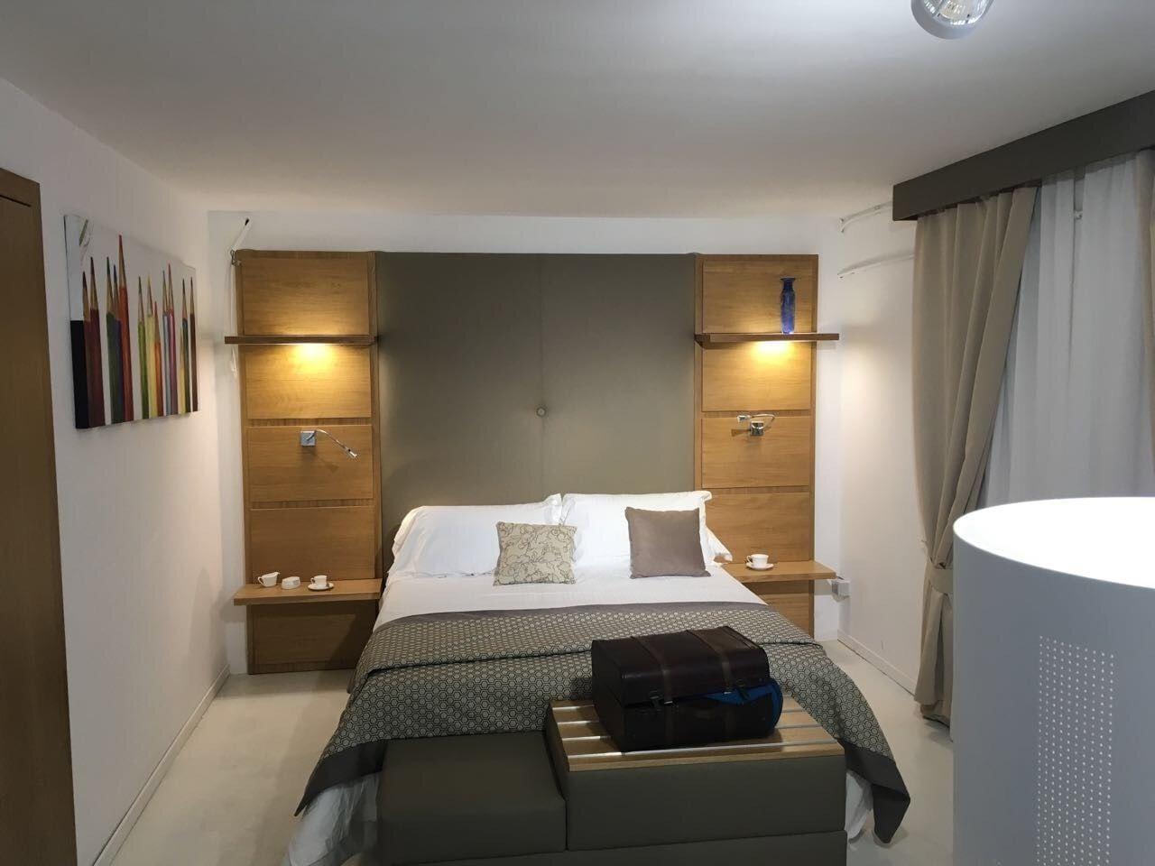 Hotiday Room Collection - Napoli Residenza Scarlatti Eksteriør bilde
